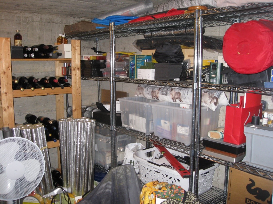 Basement klein